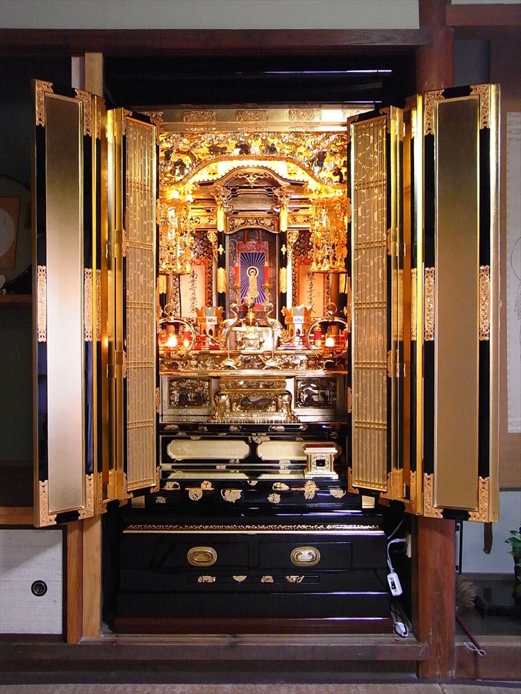 砂川仏檀店 部分修復