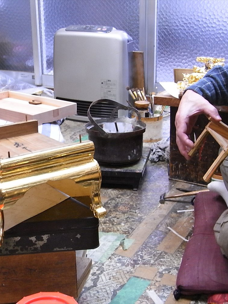 砂川仏檀店 部分修復