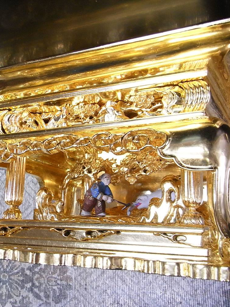 砂川仏檀店 部分修復