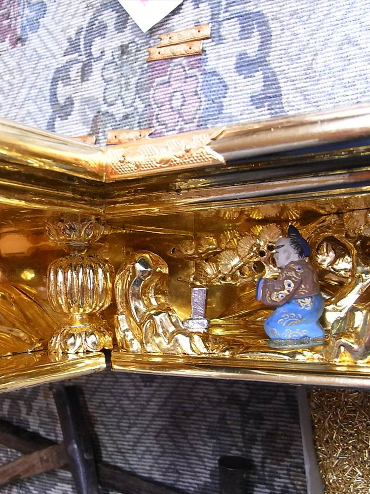 砂川仏檀店 部分修復